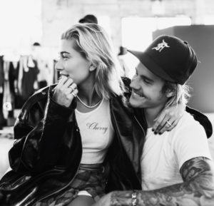 ジャスティン・ビーバー　ヘイリー・ボールドウィン　婚約　インスタ